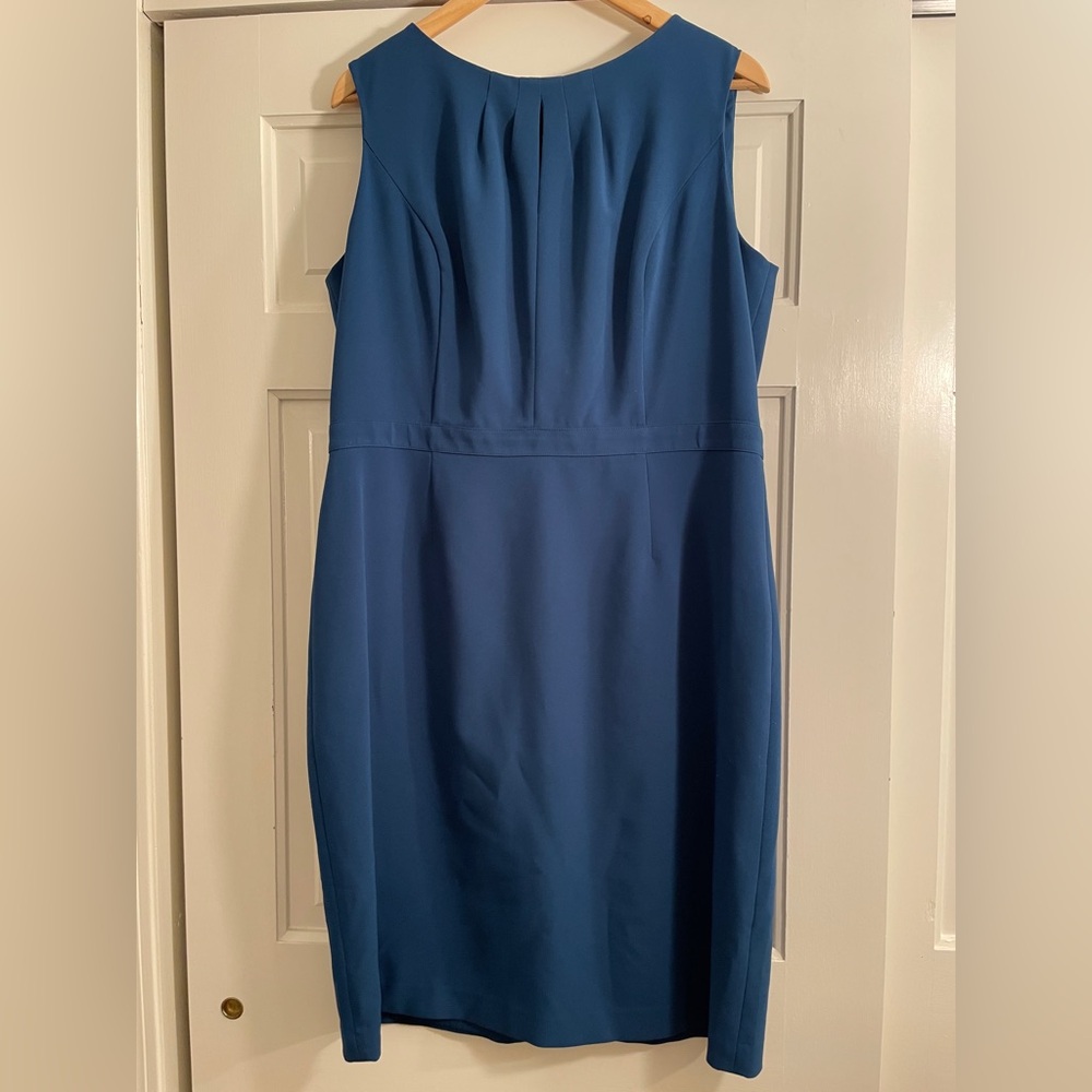 Elegant Teal Blue Sleeveless Dress from Talbots